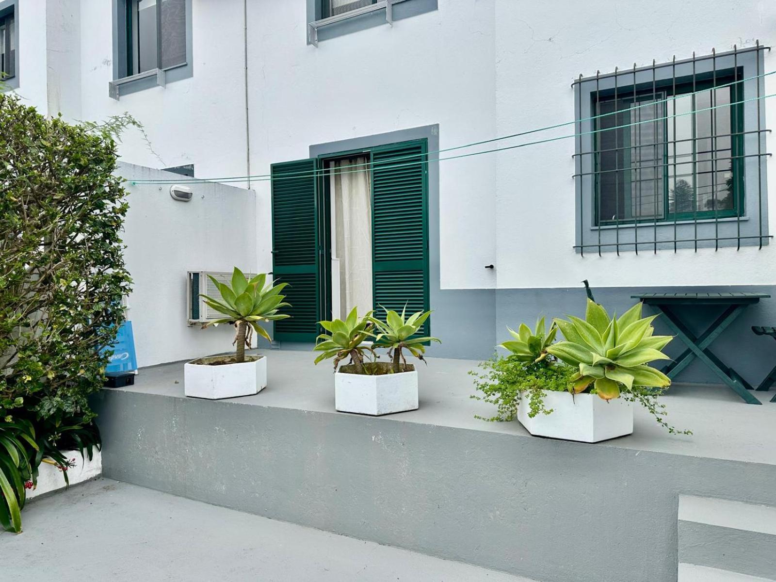 Azores Pedra Apartments - T0 E T1 蓬塔德尔加达 外观 照片
